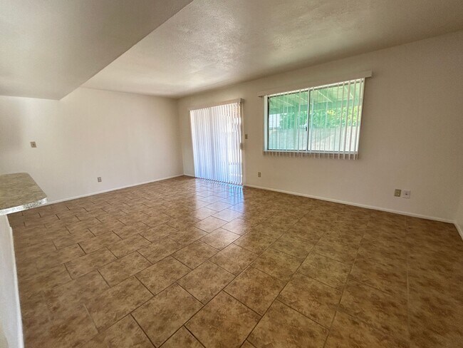 Building Photo - BEAUTIFUL COUNTRY MEADOWS! **NO HOA**