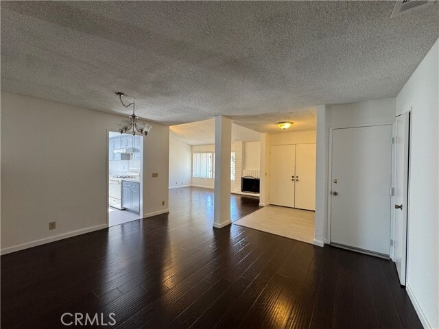Building Photo - 21200 Fibre Ct