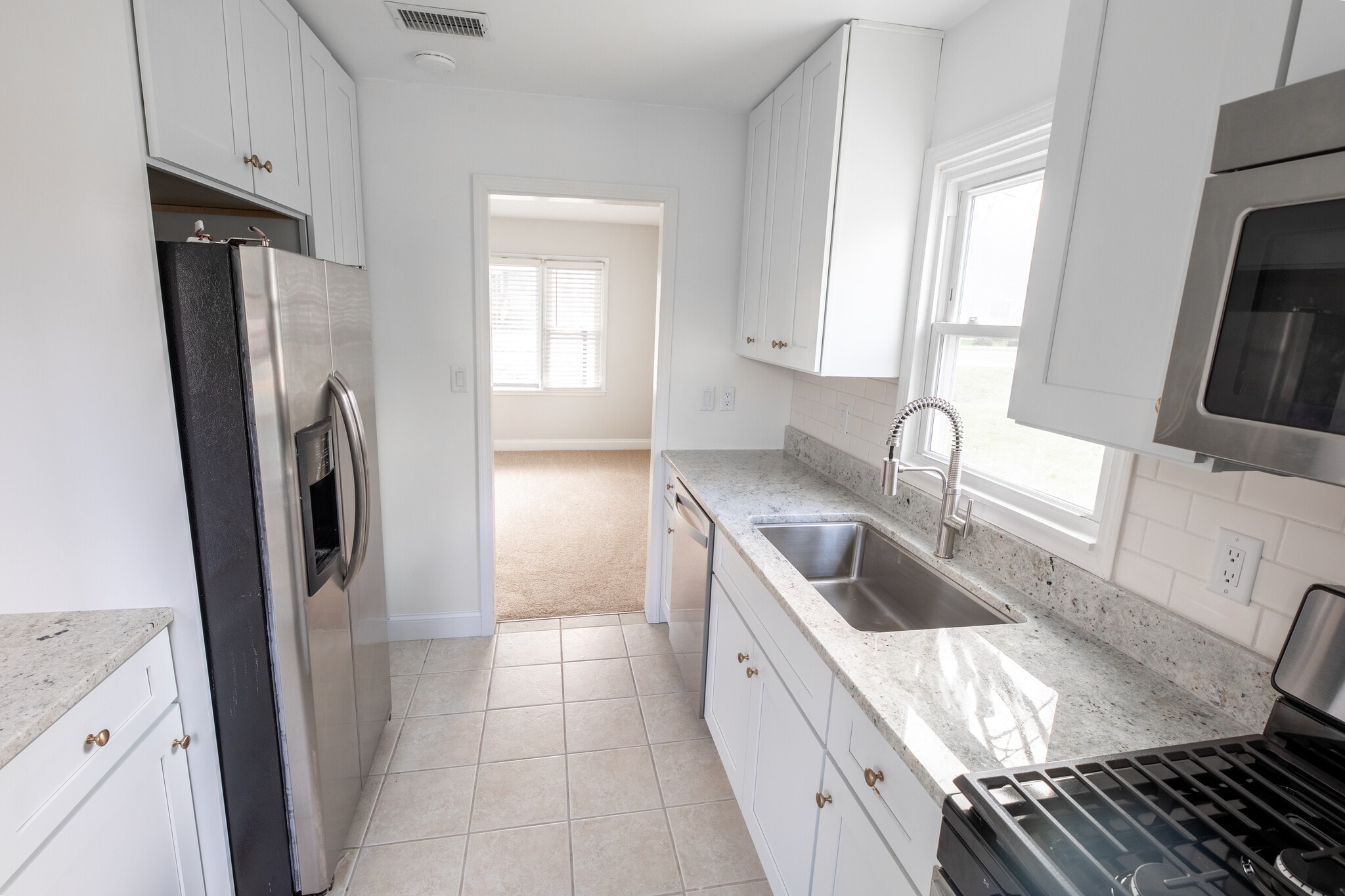 Building Photo - 4582 Cooper Rd