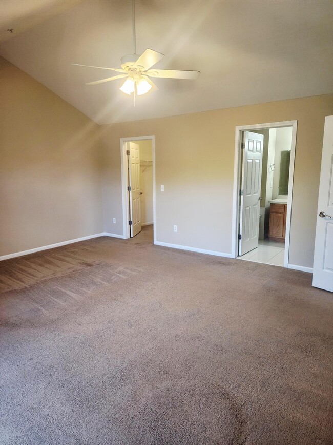 Building Photo - 55439 Ambassador Ct