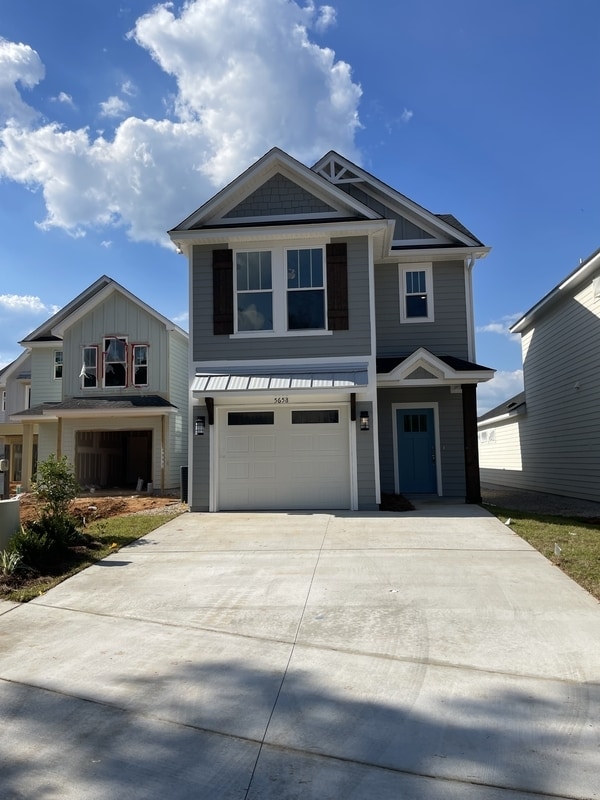 Building Photo - 5658 Native Oak Dr