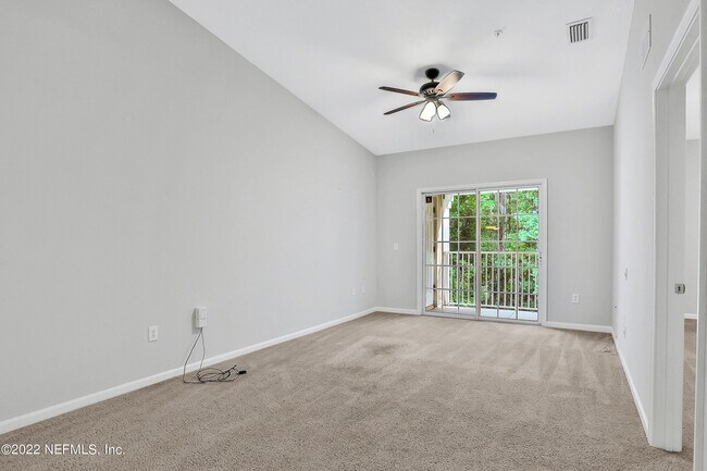 Building Photo - 8241 Pelican Landing Rd