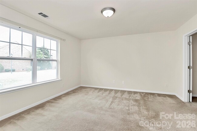 Building Photo - 7107 Adare Mews Rd