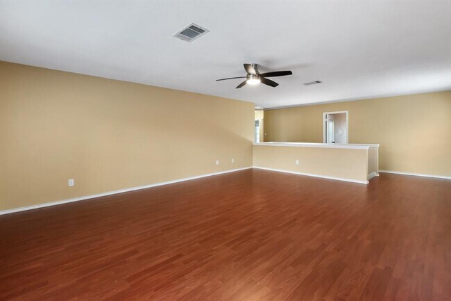 Building Photo - 1117 Del Roy Dr