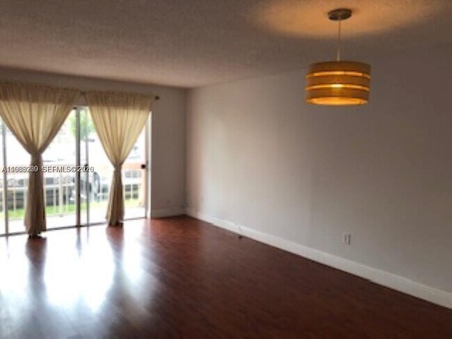 Building Photo - 7805 Camino Real