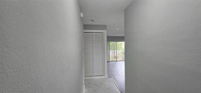 Building Photo - 8606 NW 35th St