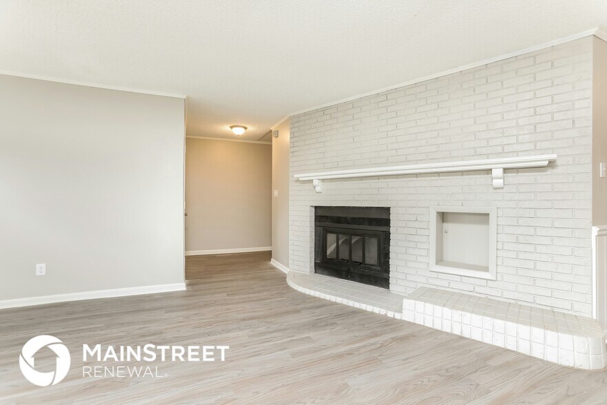 Building Photo - 200 Odham Dr