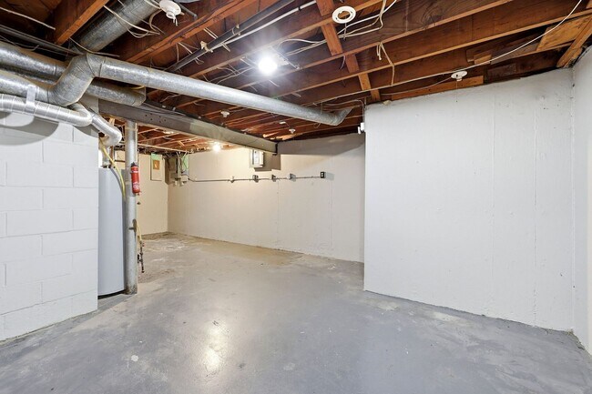Building Photo - 2602 NW 86th St