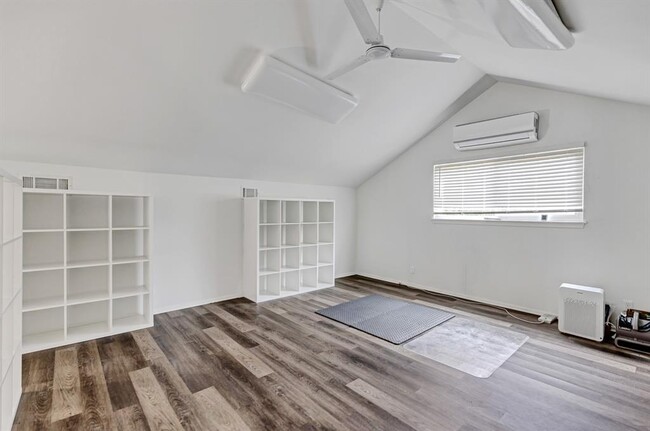 Building Photo - 1312 Quailfield Cir