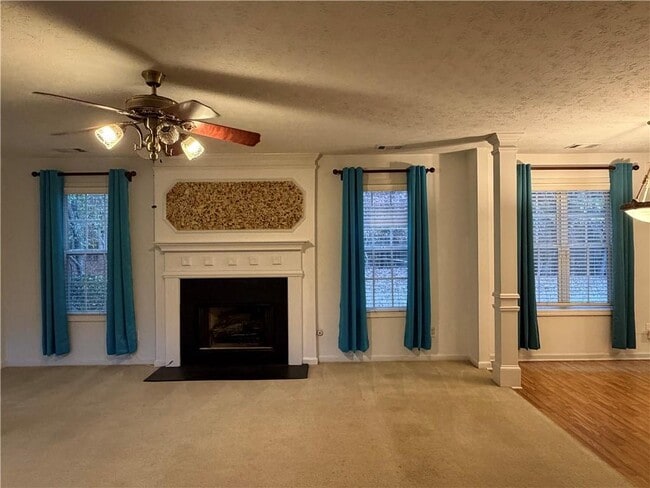 Building Photo - 6906 Wynmeadow Dr