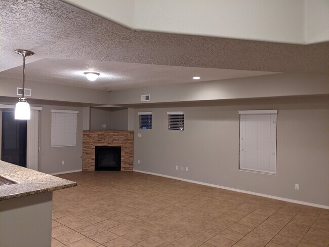 Building Photo - 11000 Calandrias St NW