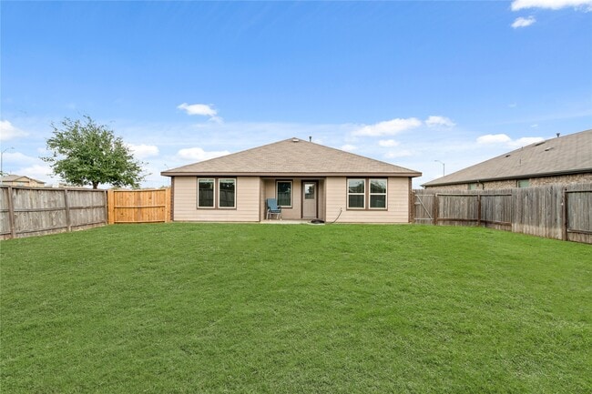 Building Photo - 6414 Clyde Arbor Dr