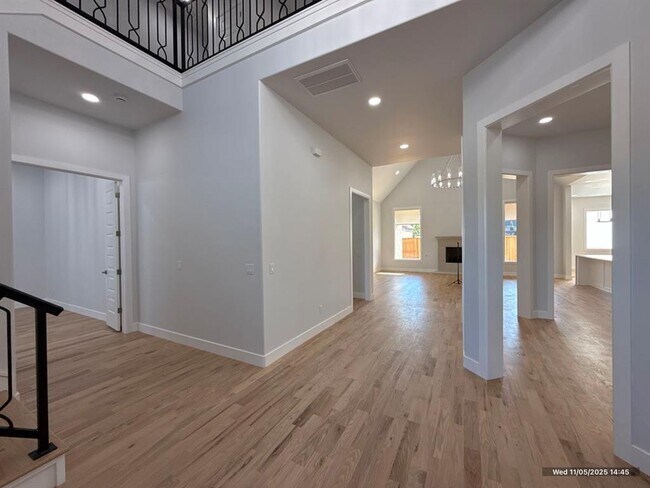 Building Photo - 8340 NW 130th Cir