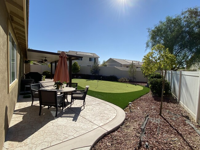 Building Photo - 29537 Glenneyre Way