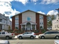 Building Photo - 34 E 32nd St