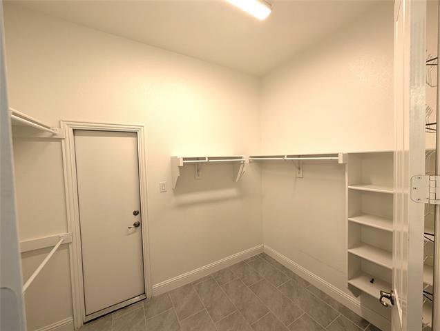 Building Photo - 306 Park Dr