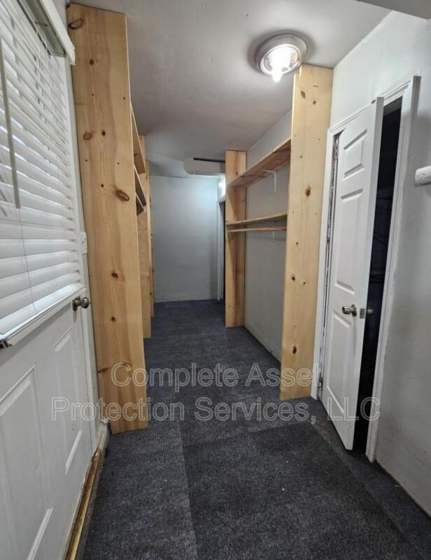 Building Photo - 7209 Catherine St