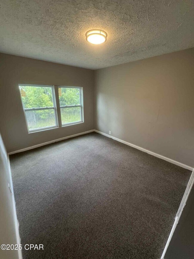 Building Photo - 1308 Branton Rd