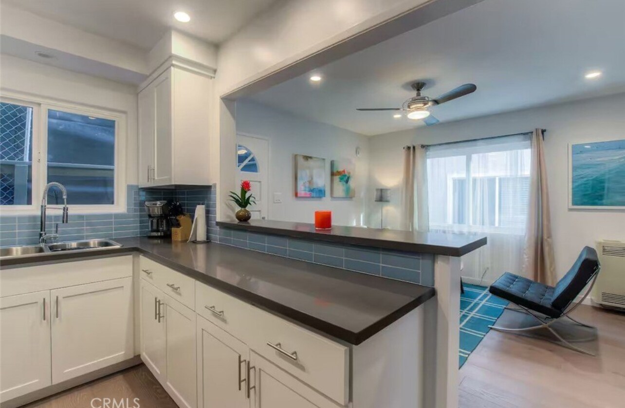 Building Photo - 202 Moonstone St