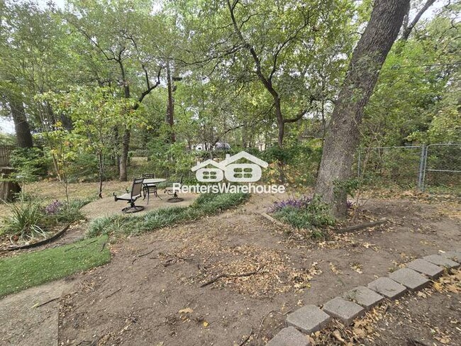 Building Photo - FOR RENT - 5BED 2.5BATH - IRVING TEXAS - M...