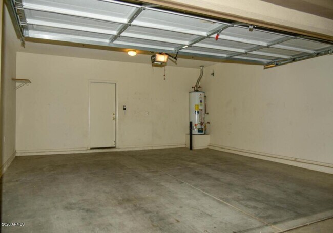 Building Photo - 1428 E Hopkins Rd