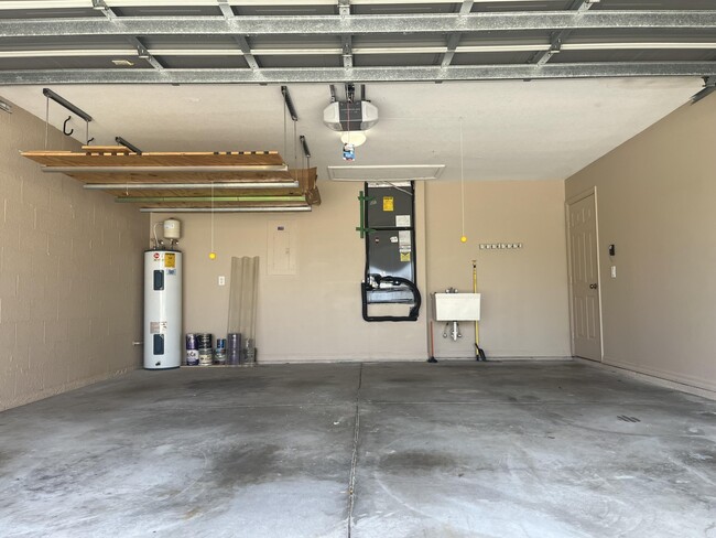 Building Photo - 4914 Worthington Cir