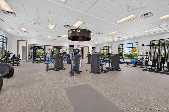 Building Photo - 9148 SW Esule Way