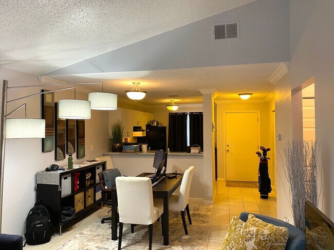Building Photo - Romantic 1BR/1BA Top-Floor Condo with Garden Tub & Scenic Balcony Views – Dockside Orlando