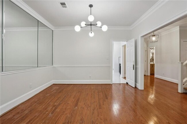 Building Photo - 1536 Oak Grove Rd