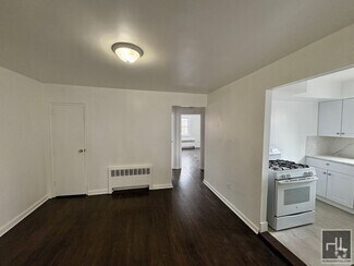 Building Photo - NEREID AVENUE, BRONX
