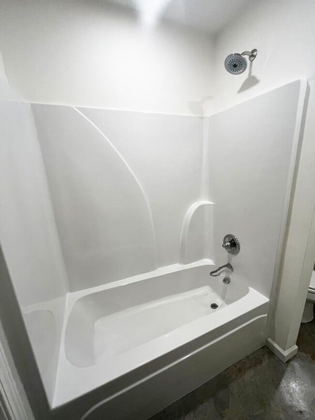 Building Photo - Charming 3-Bedroom Retreat in the Heart of...