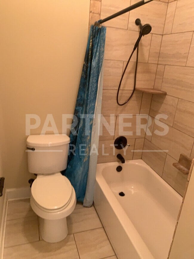 Building Photo - 9260 Marston Way