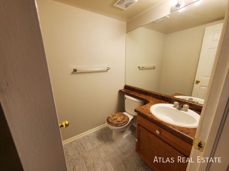 Building Photo - 4188 Ascendant Dr