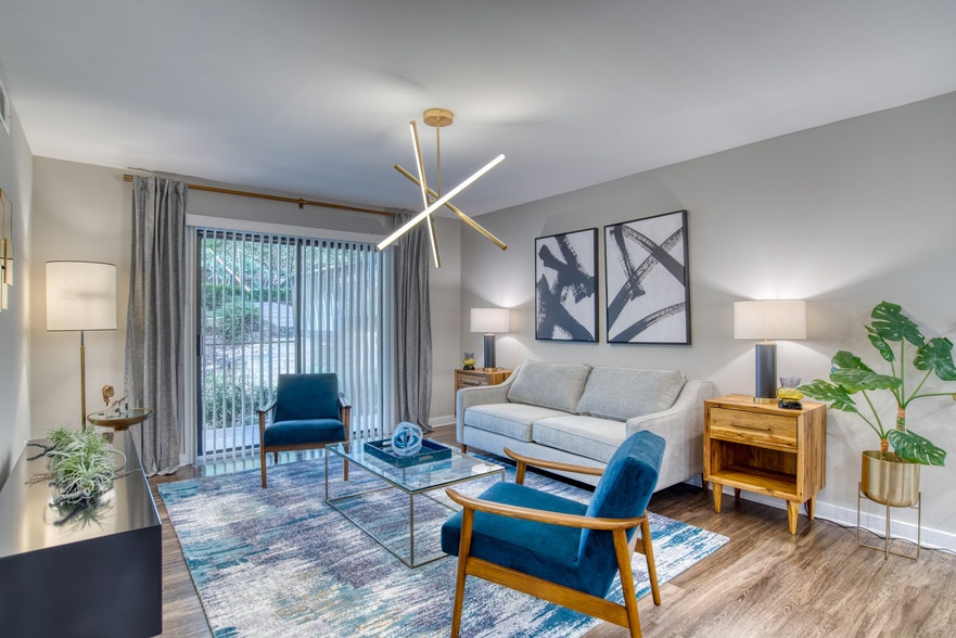 Avonlea Riverside 3000 Shadowood Pky SE Atlanta GA 30339 Apartment