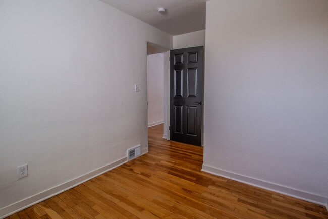 Building Photo - AVAILABLE APRIL 1ST! Do not miss this STUNNING 3-bedroom in Penn Hills!