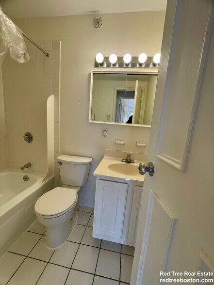 Building Photo - 185 Freeman St