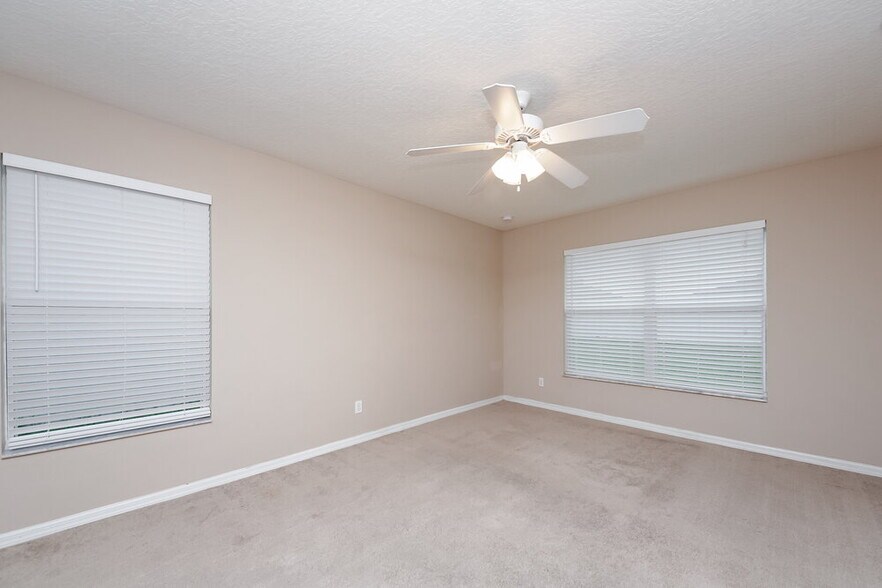 Building Photo - 2151 Antler Dr