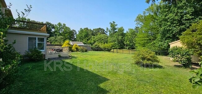 Building Photo - 1205 Mt Pleasant Dr