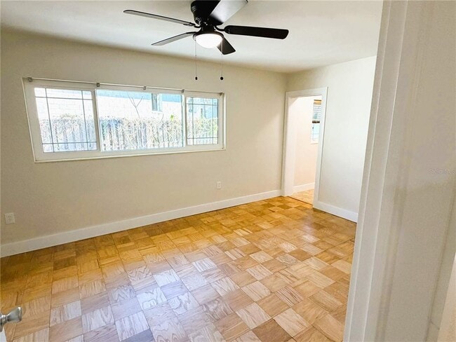 Building Photo - 4640 W Lamb Ave