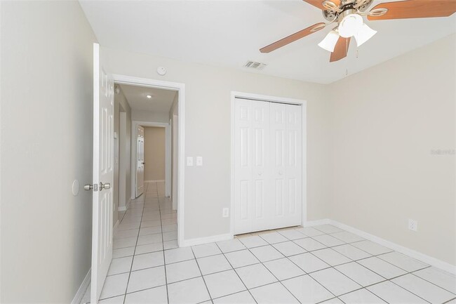 Building Photo - 807 Savona Pl