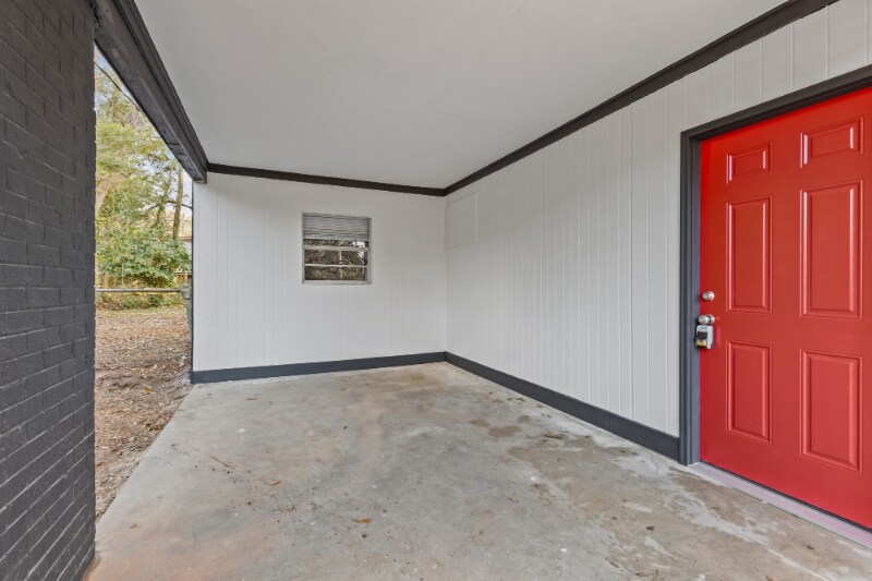 Building Photo - 0 Rebecca Rd