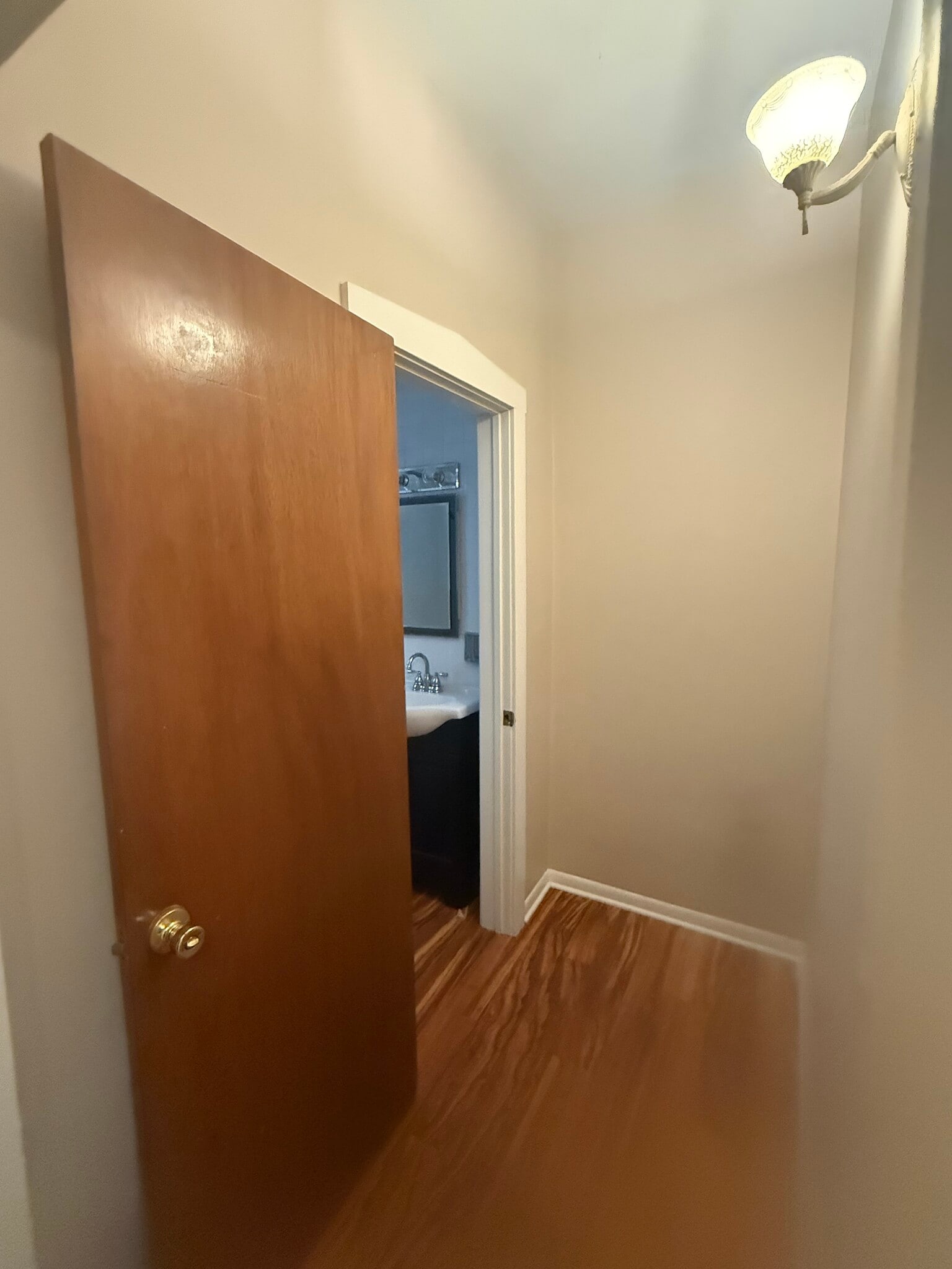 Building Photo - 918 W 35th St