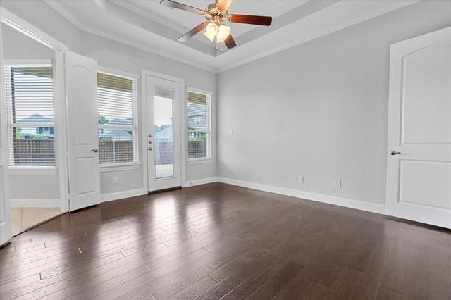 Building Photo - 698 Pendle Forest Dr