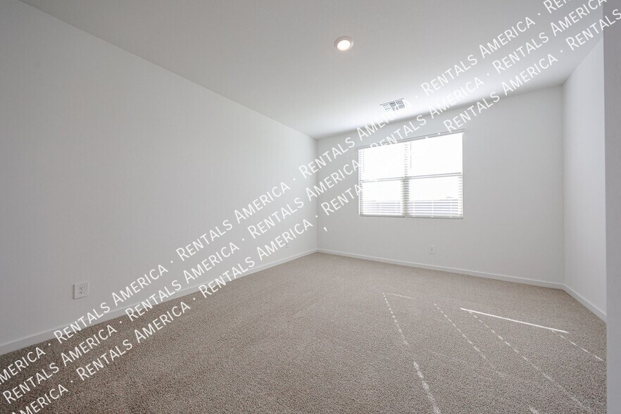 Building Photo - 15915 W Gray Fox Trl