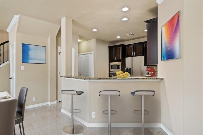 Building Photo - 7324 Bandera Ranch Trail