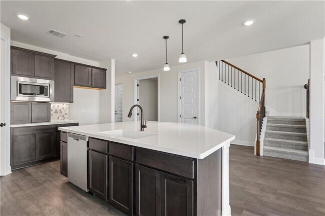 Building Photo - 612 Rawson Bend