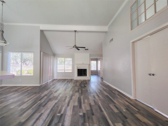 Building Photo - 4403 Waterfall Way