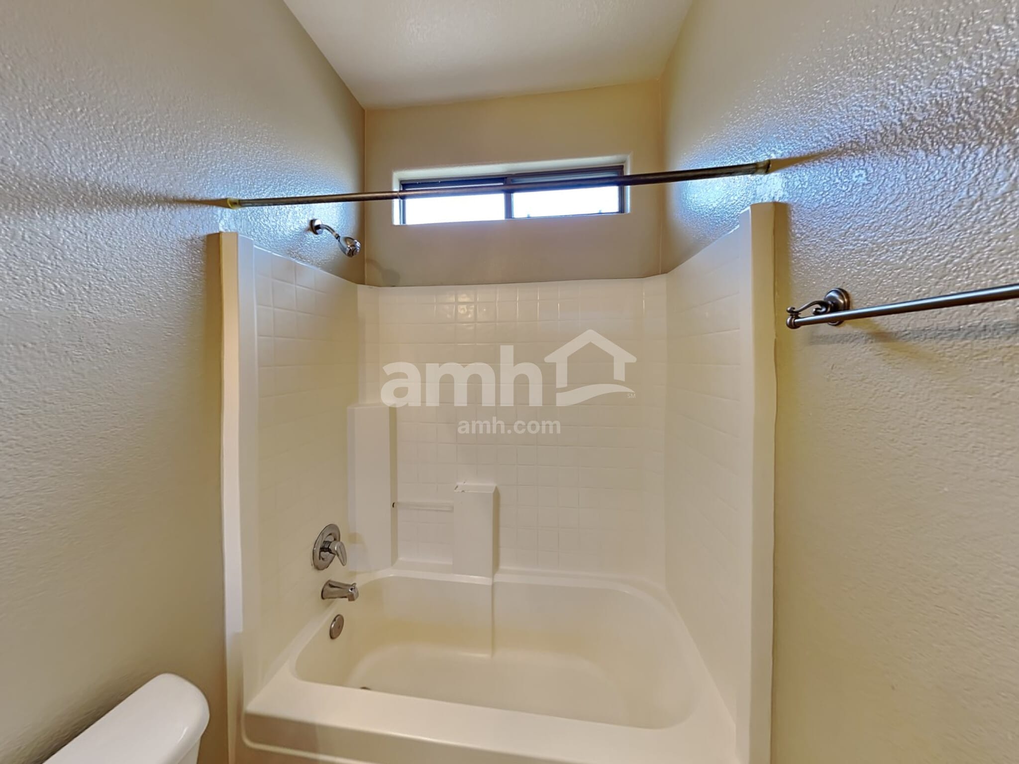 Building Photo - 766 S Jesse St