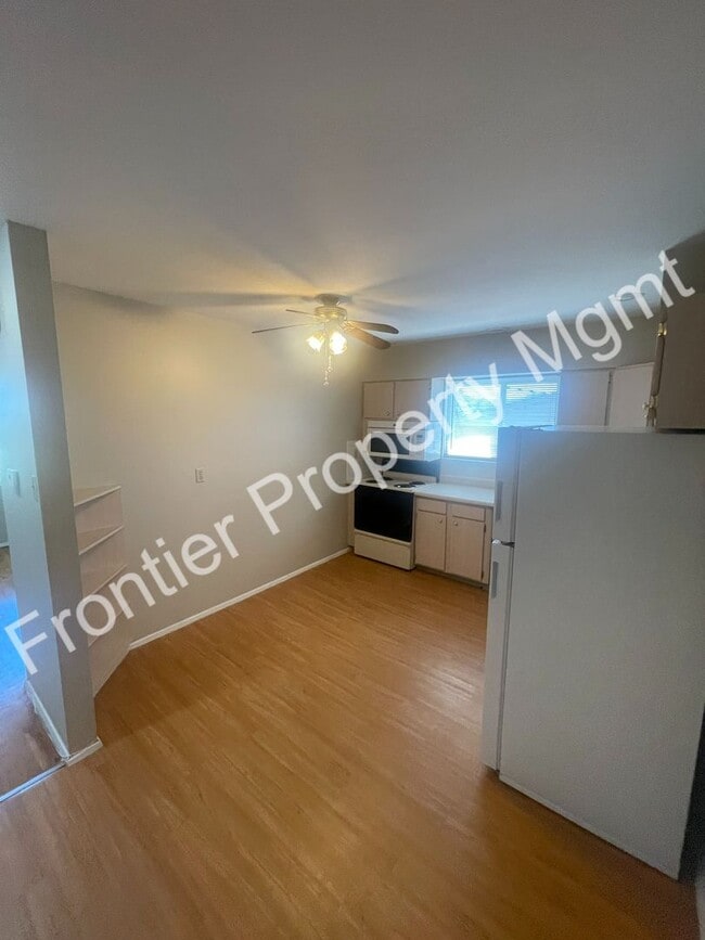 Building Photo - Coming Soon!! Quiet Affton 1bd/1ba Apartment!