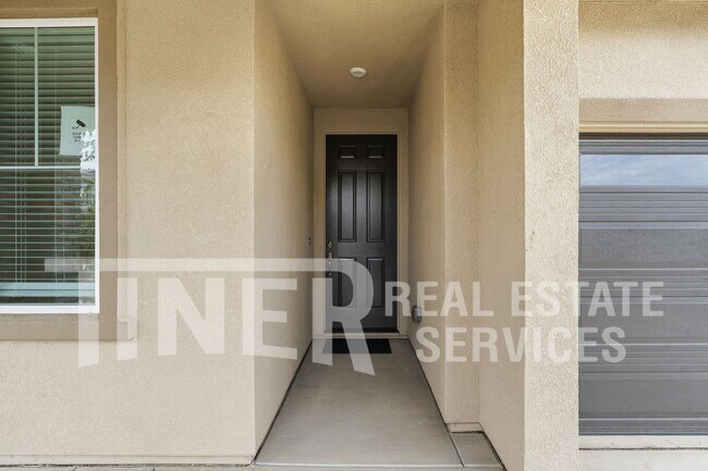 Building Photo - 8112 Joecy Wy